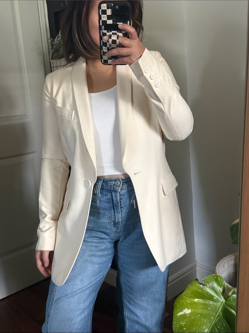 Smythe Cream Wool Shawl Collar Blazer. Size 4